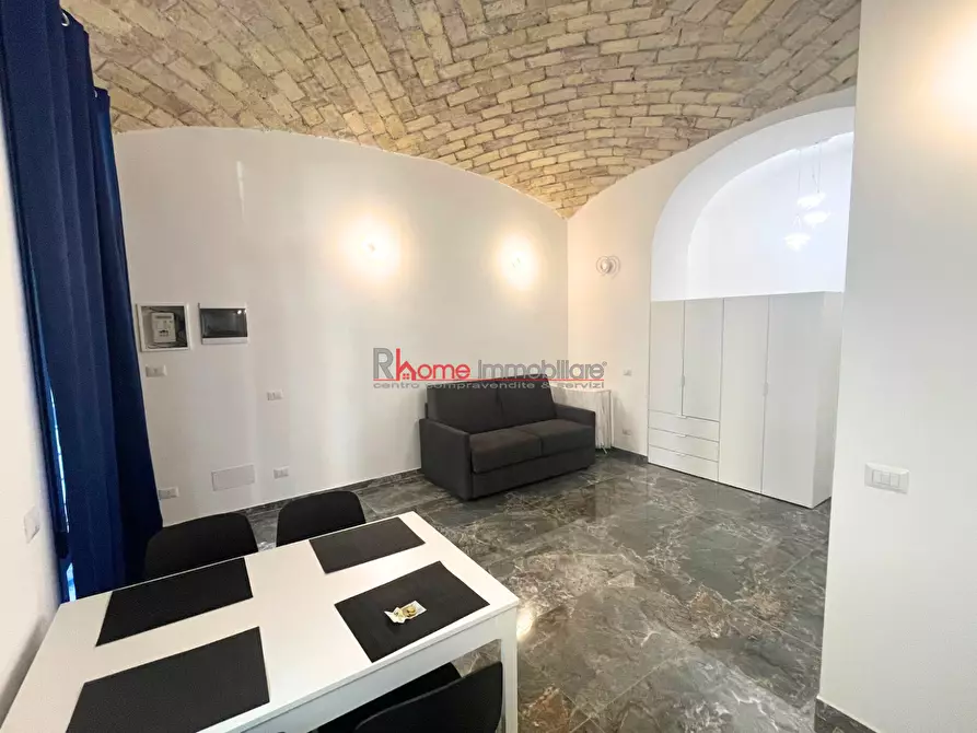 Immagine 2 di Loft/Open space in vendita  a Roma