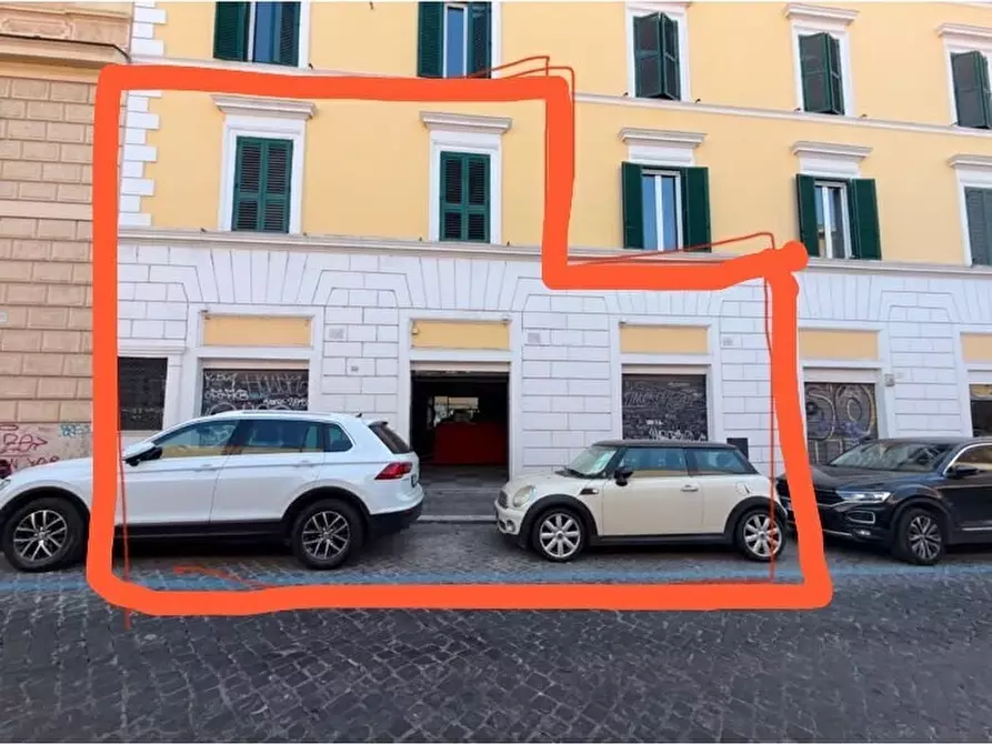 Immagine 1 di Quadrilocale in vendita  in Via di San Giovanni in Laterano 190 a Roma