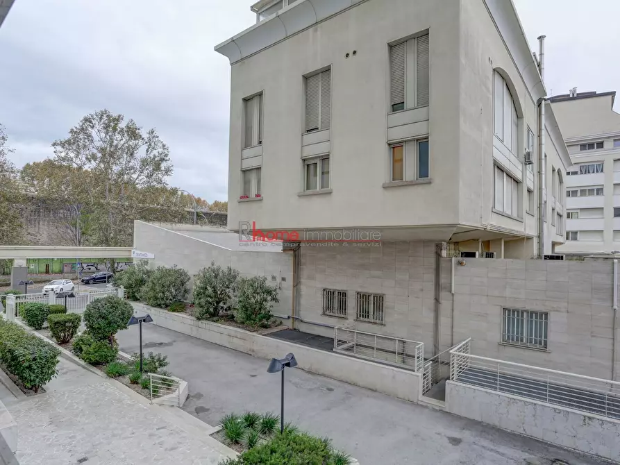 Immagine 20 di Appartamento in vendita  in Via Casilina 9 a Roma