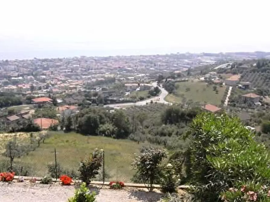 Immagine 15 di Trilocale in vendita  in VIA TASSENARA SNC a Tortoreto