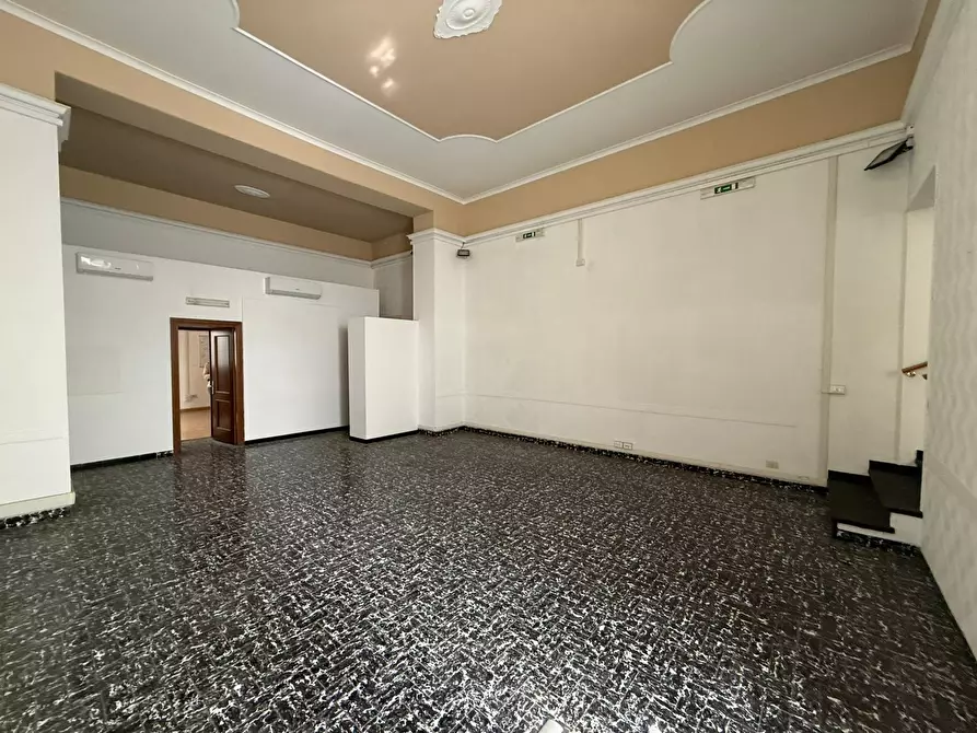 Immagine 12 di Quadrilocale in vendita  in Via Cavour 47 a Roma