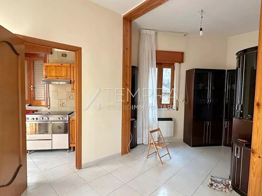 Immagine 6 di Appartamento in vendita  in VIA TOMMASEO 35 a Adrano