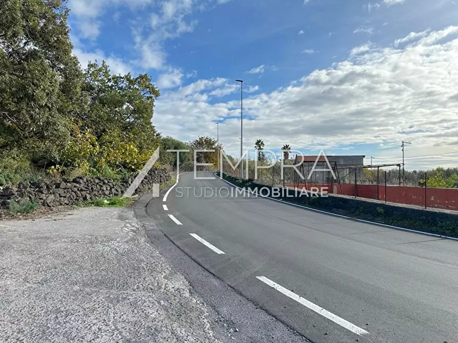 Immagine 23 di Rustico / casale in vendita  a Adrano