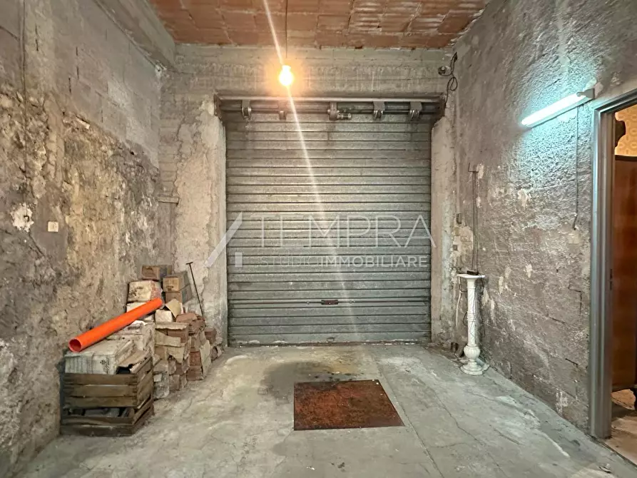 Immagine 31 di Casa indipendente in vendita  in VIA INZERILLI a Adrano