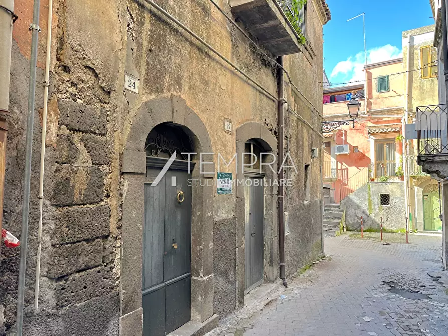 Immagine 27 di Casa indipendente in vendita  in Via Costa 22 a Adrano