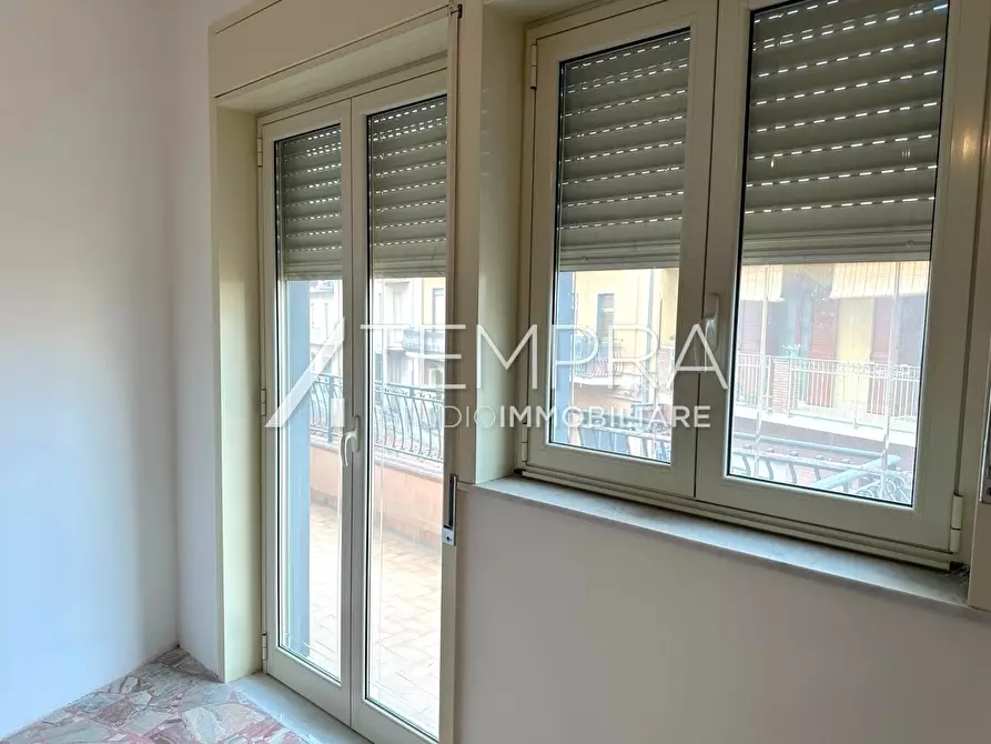 Immagine 2 di Appartamento in vendita  in Via Battiati 96 a Adrano