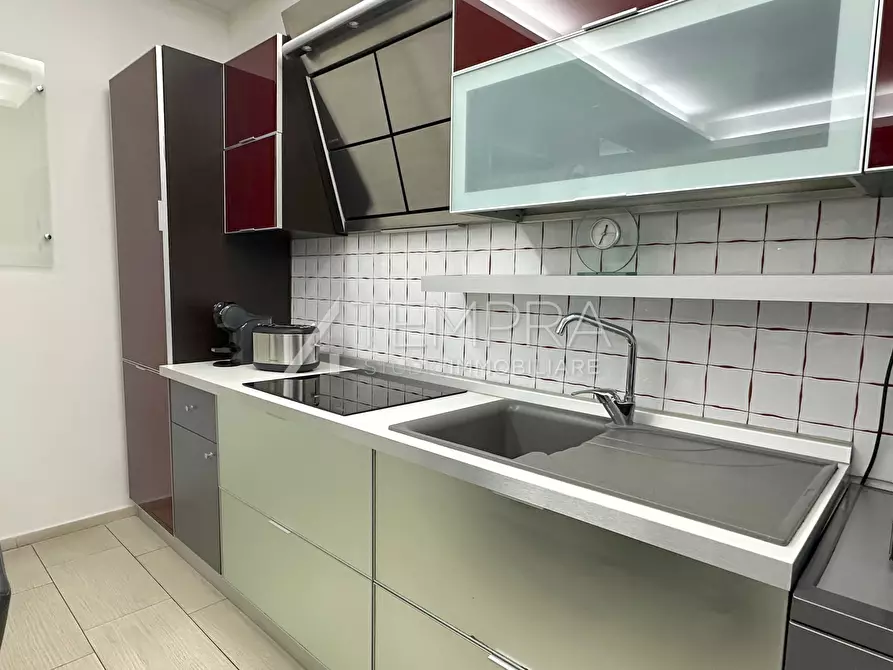 Immagine 7 di Casa semindipendente in vendita  in VIA SOLICCHIATA a Adrano