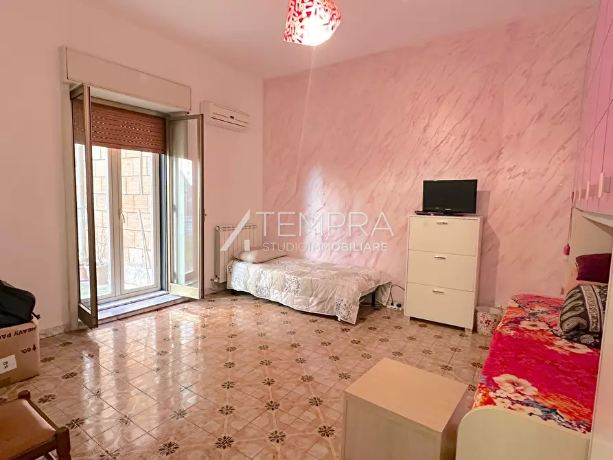 Immagine 15 di Appartamento in vendita  a Adrano