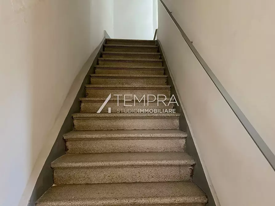 Immagine 12 di Casa indipendente in vendita  a Adrano