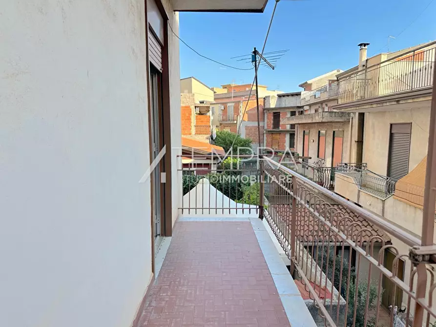 Immagine 14 di Appartamento in vendita  in Via della Costituzione 32 a Adrano