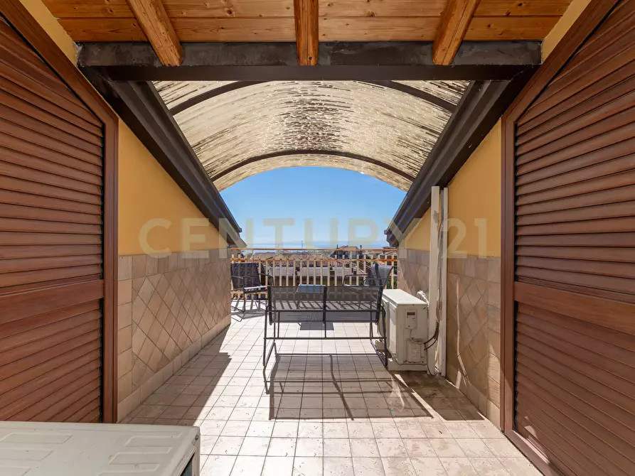 Immagine 30 di Appartamento in vendita  in Via Imola 13 a San Giovanni La Punta