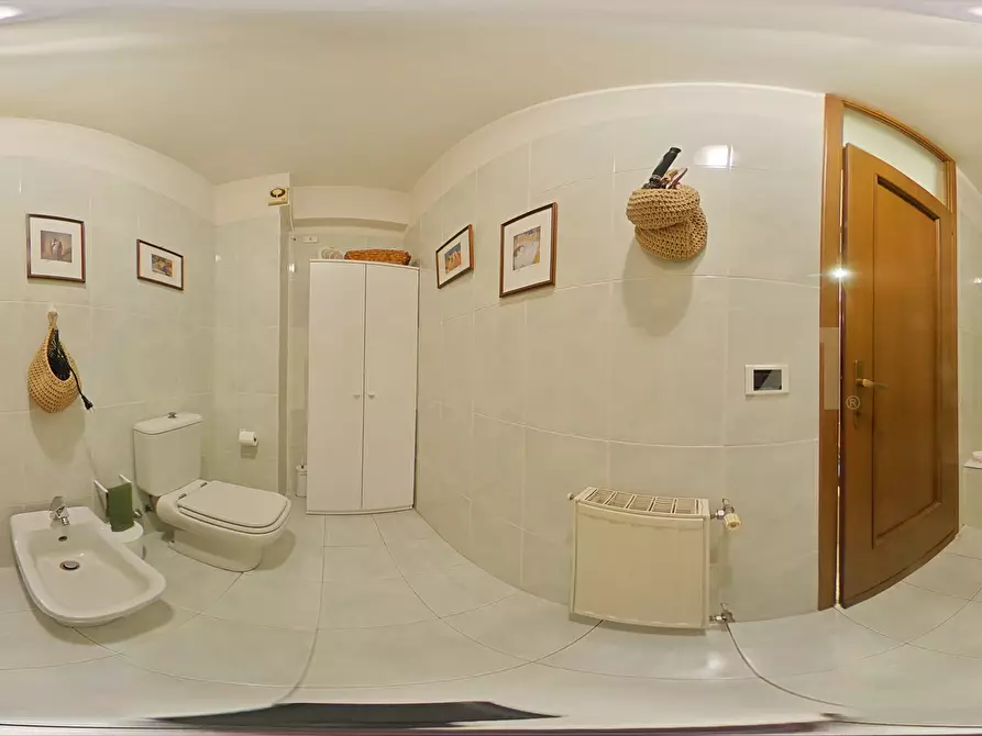 Immagine 11 di Quadrilocale in vendita  in Viale Giuseppe Lainò 7 a Catania