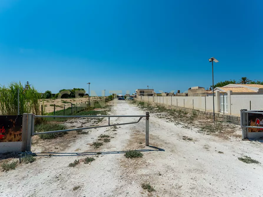 Immagine 11 di Villa in vendita  in Contrada Granelli 5 a Pachino