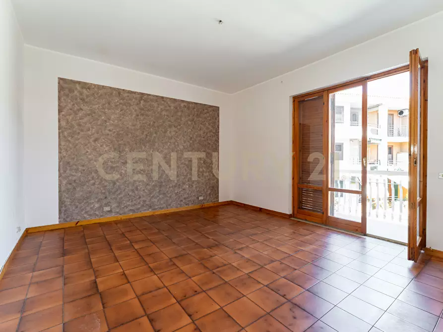 Immagine 6 di Trilocale in vendita  in Via Nazionale a Aci Castello