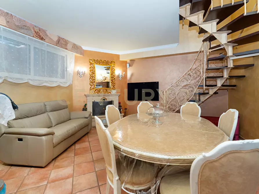 Immagine 37 di Casa indipendente in vendita  in Via N. Martoglio 3 a San Gregorio Di Catania