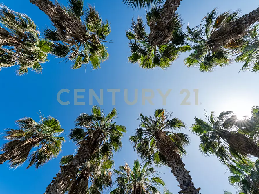 Immagine 5 di Villa in vendita  in Via Timparosa 39 a Aci Castello