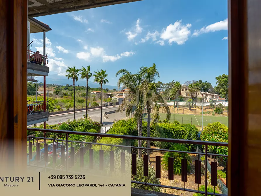 Immagine 2 di Quadrilocale in vendita  in Via Gesualdo Bufalino 1 a Aci Catena