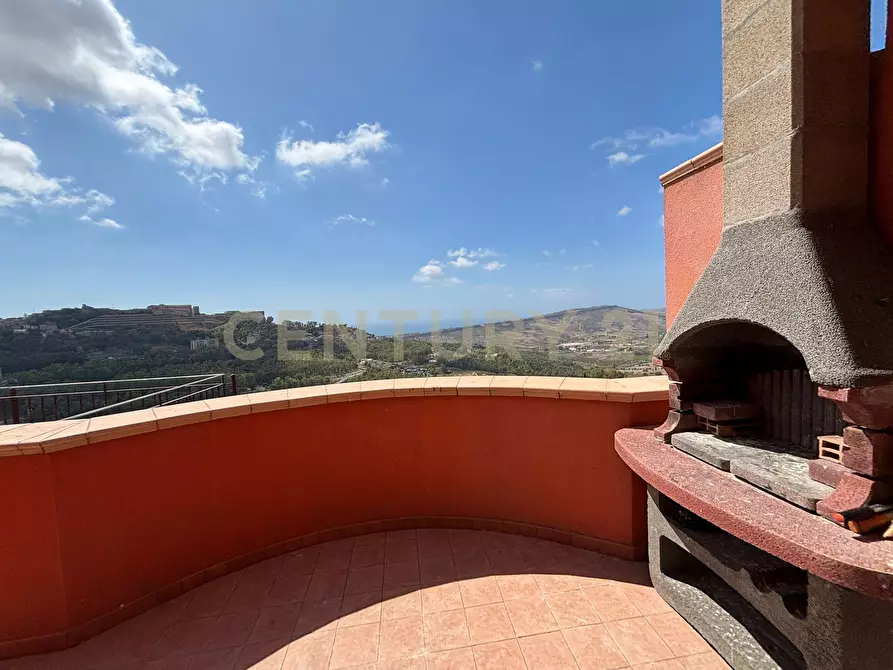 Immagine 76 di Pentalocale in vendita  in Via Giuseppe Basile 2 a Agrigento