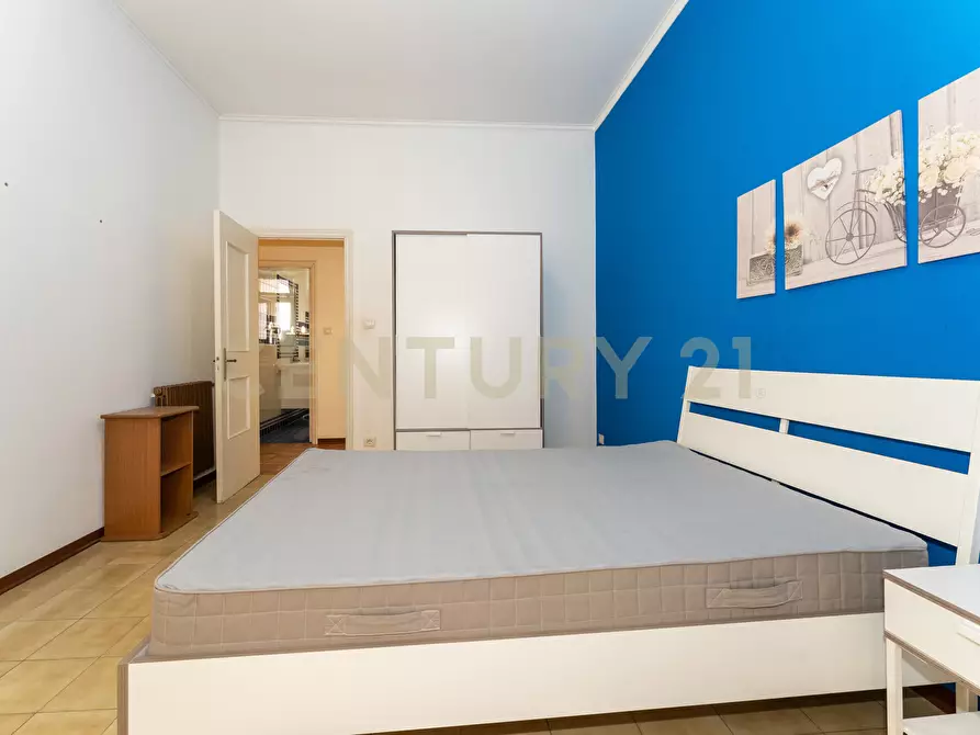 Immagine 6 di Pentalocale in vendita  in Via Enna 15 a Catania