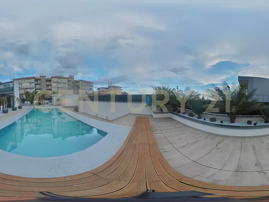 Immagine 141 di Villa in vendita  in Via Sant' Andrea 8 a Catania