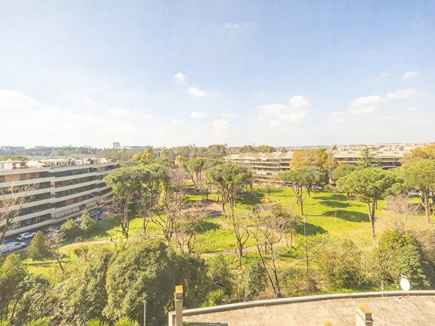 Immagine 37 di Trilocale in vendita  in Via Paolo Barison 14 a Roma