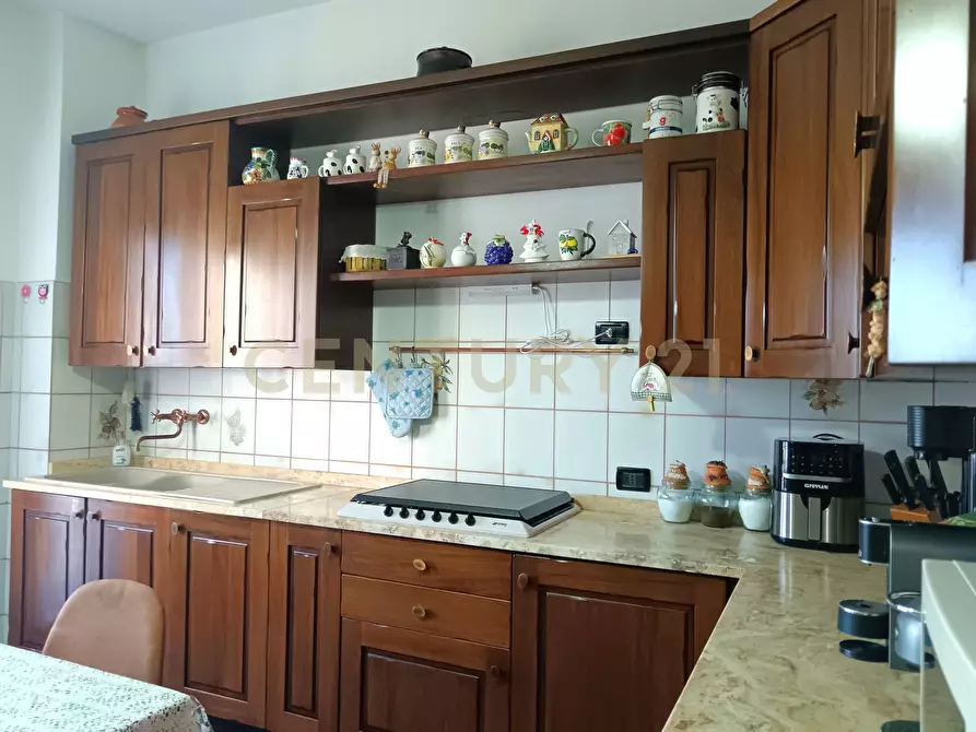 Immagine 12 di Quadrilocale in vendita  in Via Serdini 89 a Abbadia San Salvatore