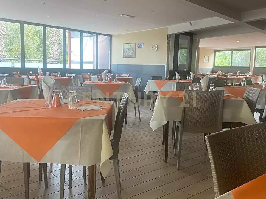 Immagine 14 di Pizzeria / Pub in vendita  in Via Alcide de Gasperi 110 a Mascalucia