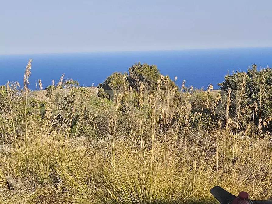 Immagine 12 di Casa indipendente in vendita  in Vicolo del Tufo 12 a Pantelleria