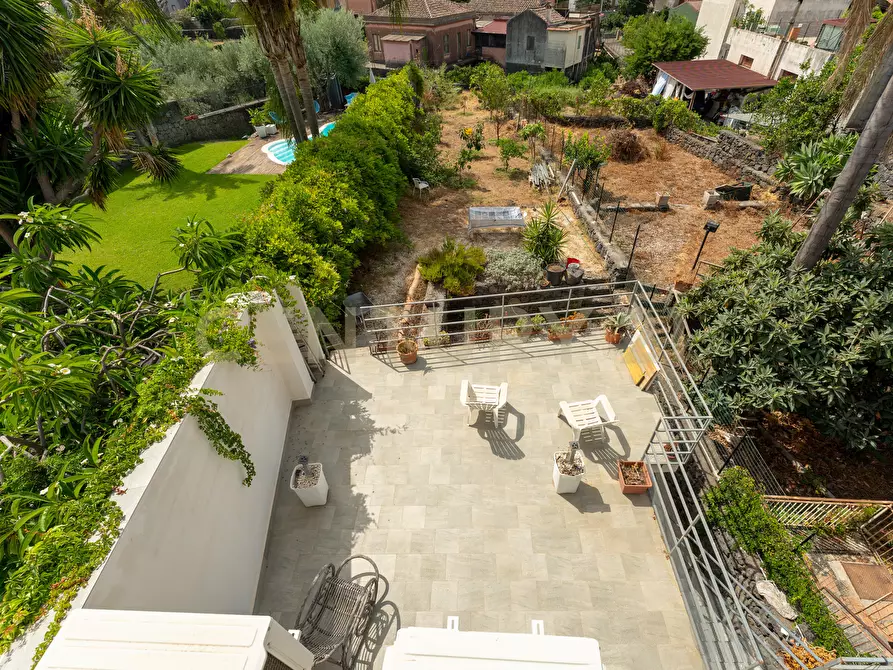 Immagine 25 di Porzione di casa in vendita  in Via Ariazzi 13 a Acireale