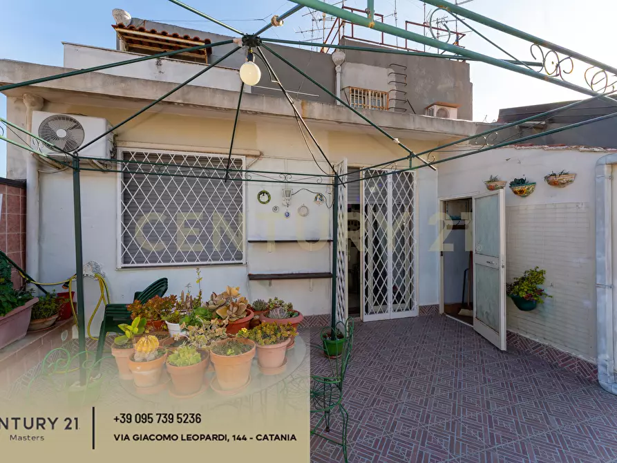 Immagine 61 di Attico in vendita  in Via Gargano 31 a Catania