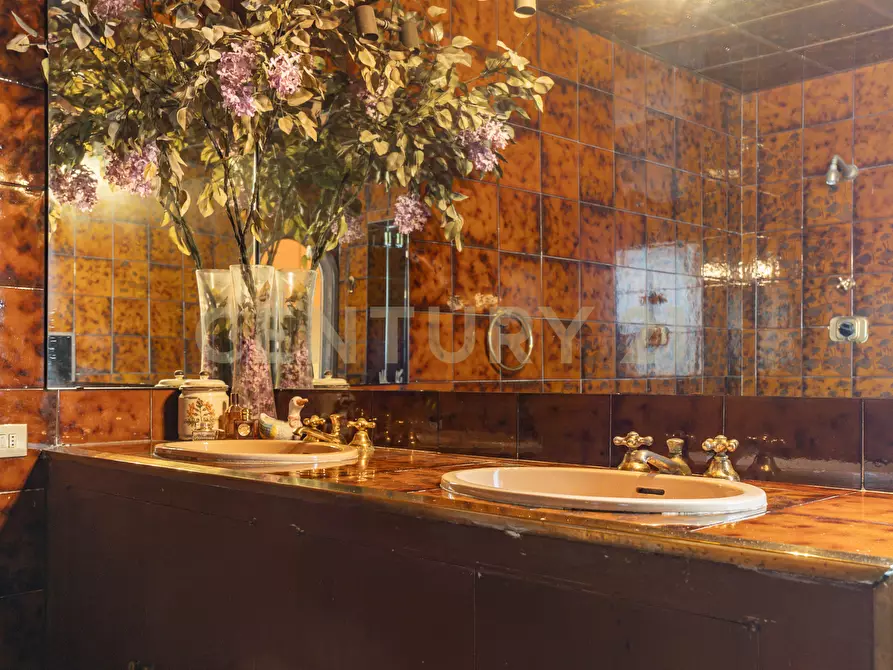 Immagine 13 di Attico in vendita  in Viale Cortina d'Ampezzo a Roma