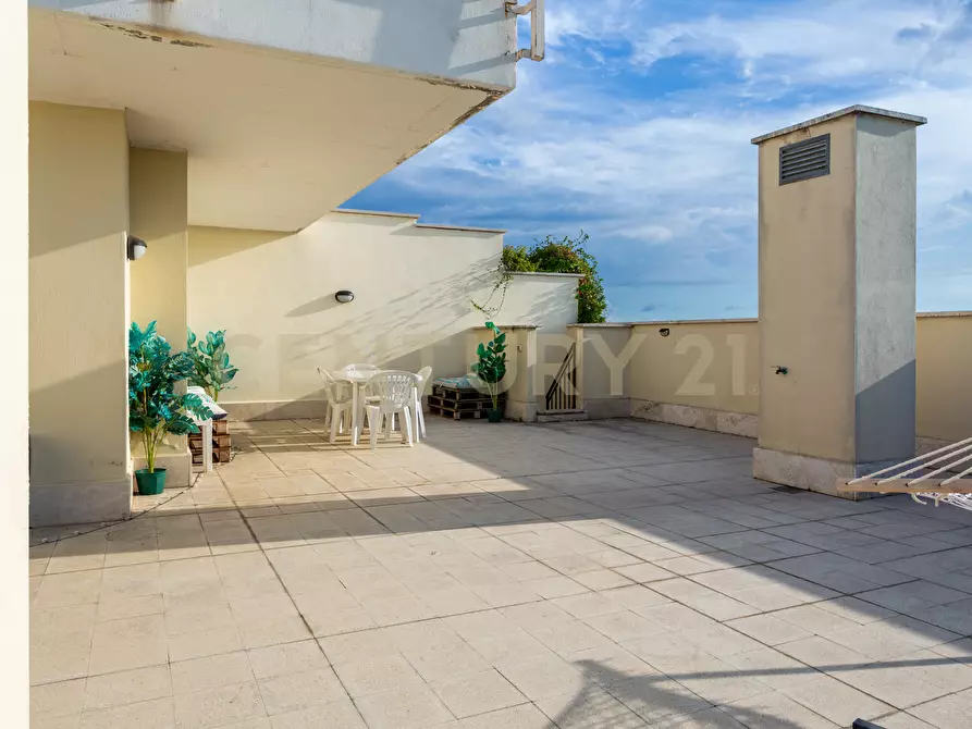 Immagine 23 di Attico in vendita  in Via Natale Prampolini 15 a Roma