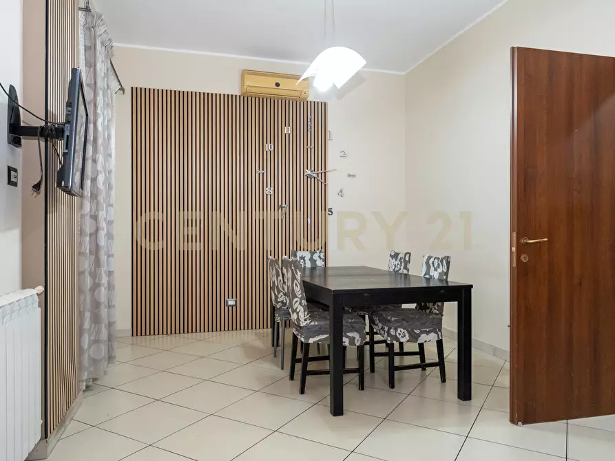 Immagine 21 di Pentalocale in vendita  in Via Cesare Battisti 34 a Belpasso