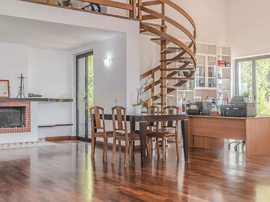 Immagine 8 di Villa in vendita  in Via Spiaggia del Lago 17b a Castel Gandolfo