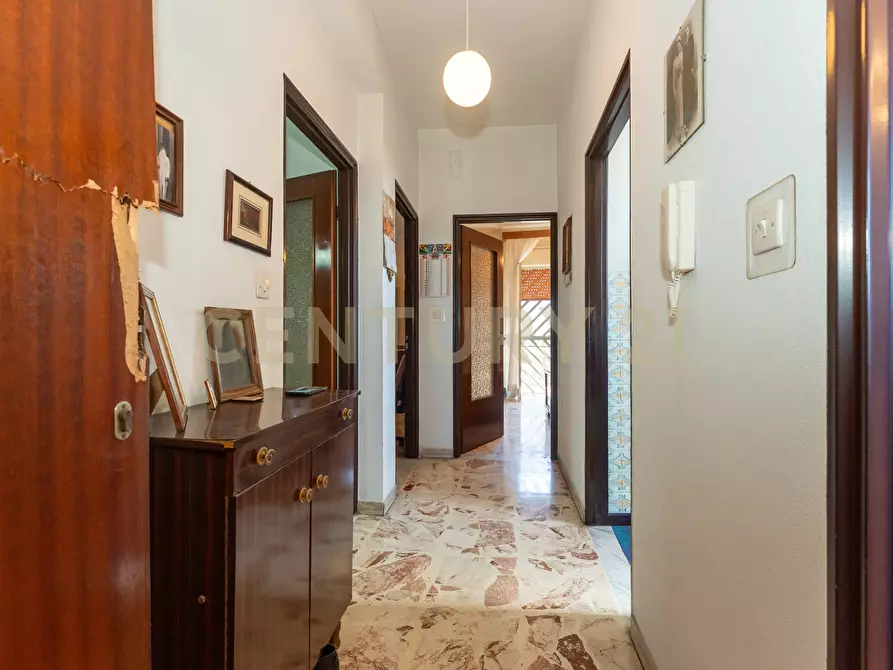 Immagine 30 di Palazzo in vendita  in Via Sebastiano Catania 284 a Catania