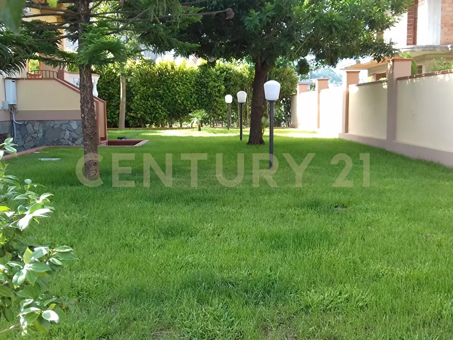 Immagine 16 di Villa in vendita  in Via Orgaz 110 a Milazzo