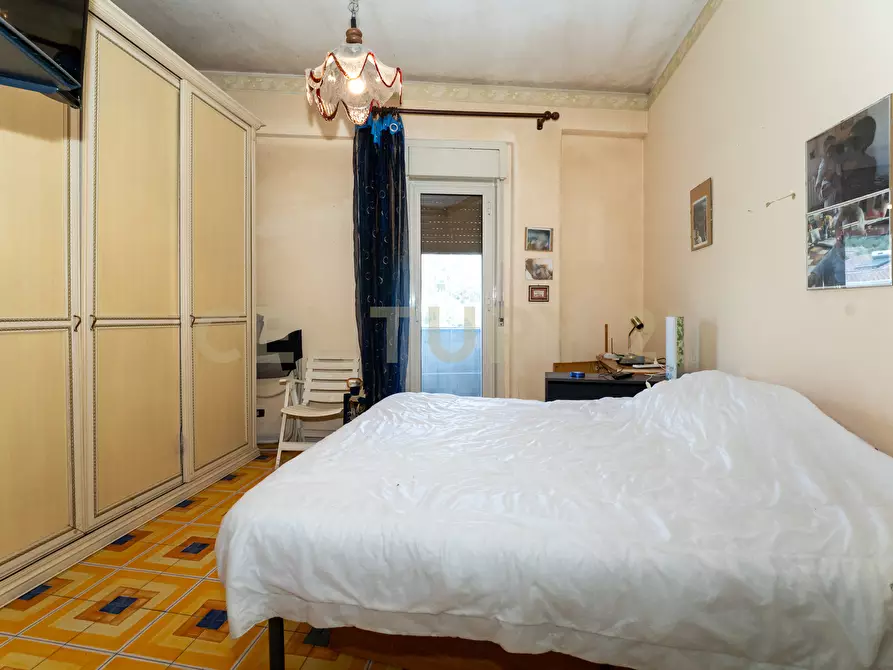 Immagine 24 di Pentalocale in vendita  in Via Madonna delle Lacrime 64 a Catania