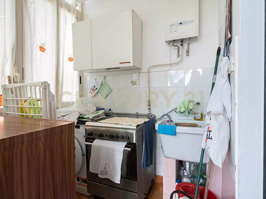 Immagine 11 di Quadrilocale in vendita  in Largo Campania 55 a Catania