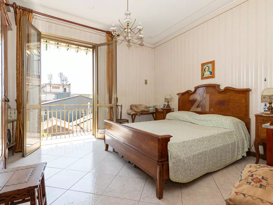 Immagine 31 di Pentalocale in vendita  in Via Vittorio Emanuele 181 a Viagrande