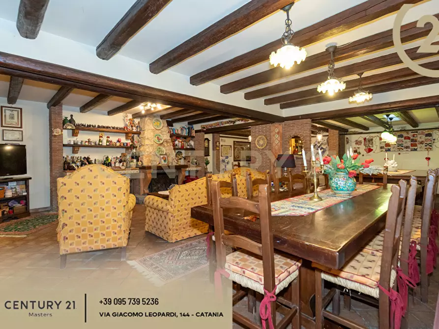 Immagine 41 di Terratetto in vendita  in Via San Gregorio 114 a Aci Castello