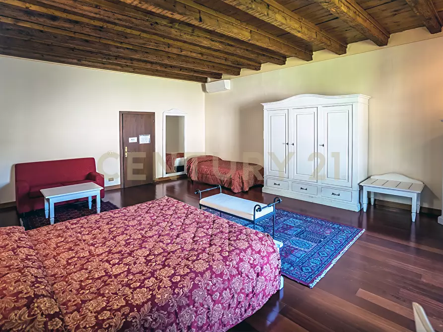 Immagine 91 di Villa in vendita  in Via Adige 25 a Brentino Belluno