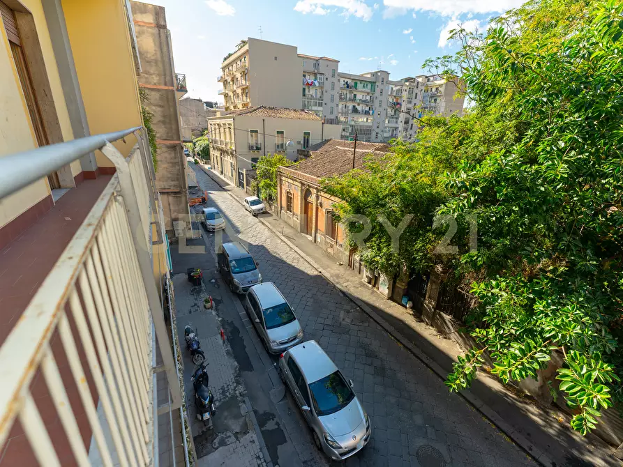 Immagine 15 di Quadrilocale in vendita  in via sant angelo fulci 44 a Catania