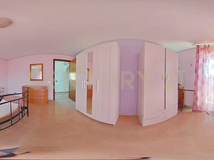 Immagine 76 di Attico in vendita  in Via Finocchiari 12 a Aci Catena