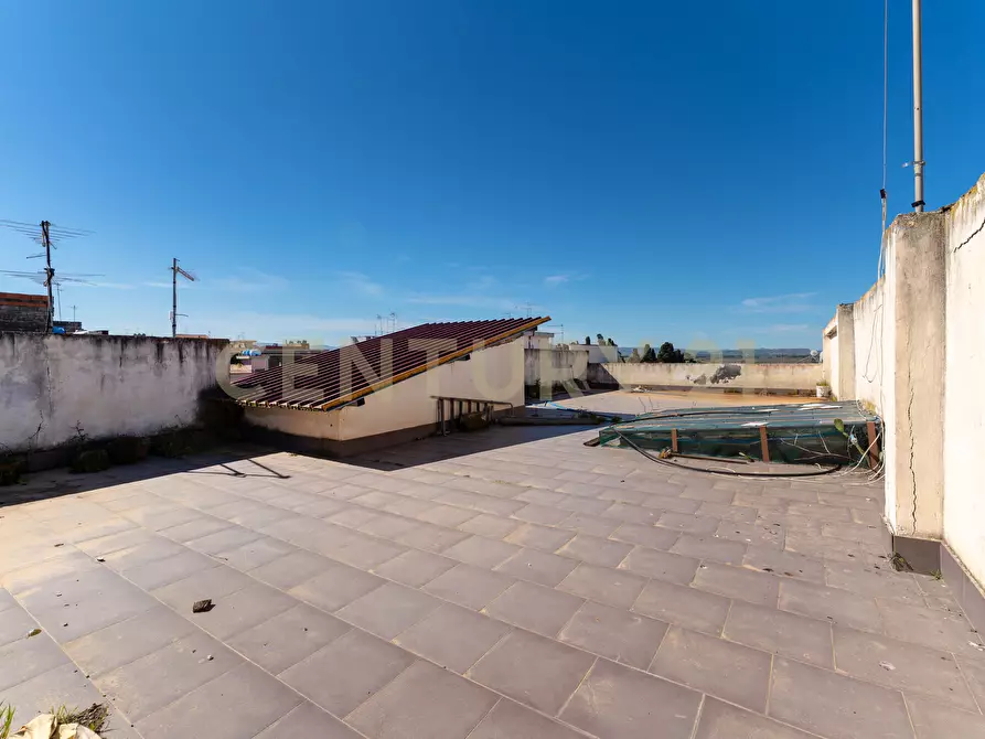 Immagine 47 di Palazzo in vendita  in Via Eraclea 82 a Lentini