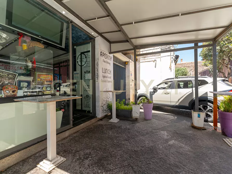 Immagine 12 di Pizzeria / Pub in vendita  in Via Zolfatai 9 a Catania