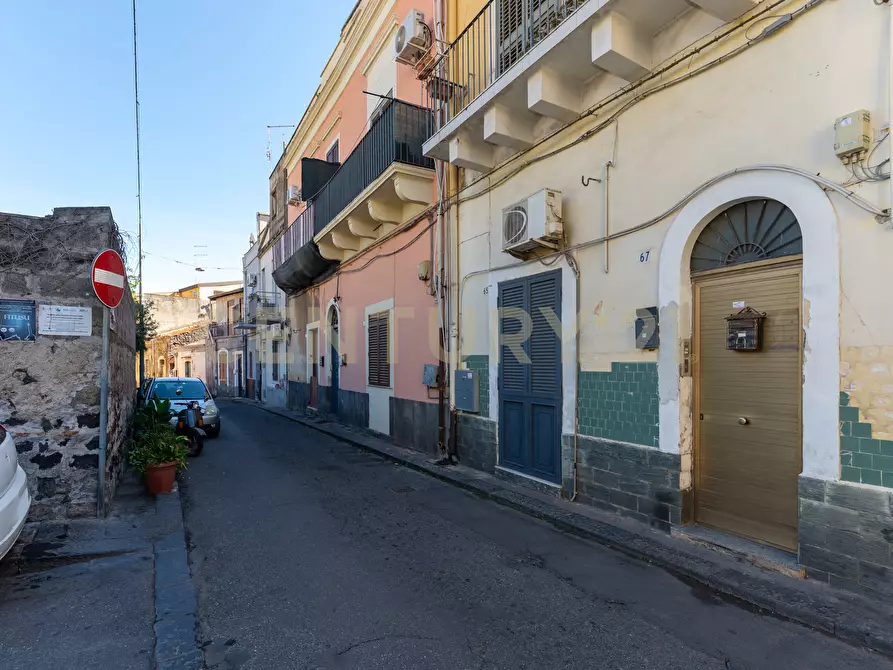 Immagine 3 di Porzione di casa in vendita  in Via Stagno 67 a Catania