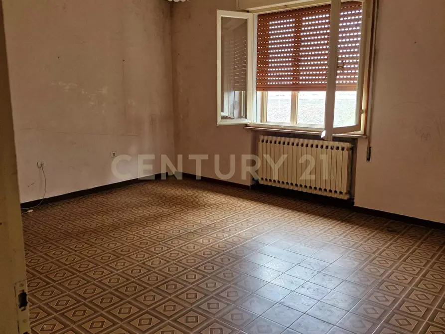 Immagine 10 di Casa indipendente in vendita  in via cavetto di mezzo 20 a Castelnovo Bariano