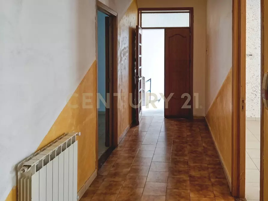 Immagine 6 di Appartamento in vendita  in Via Corinto 30 a Adrano