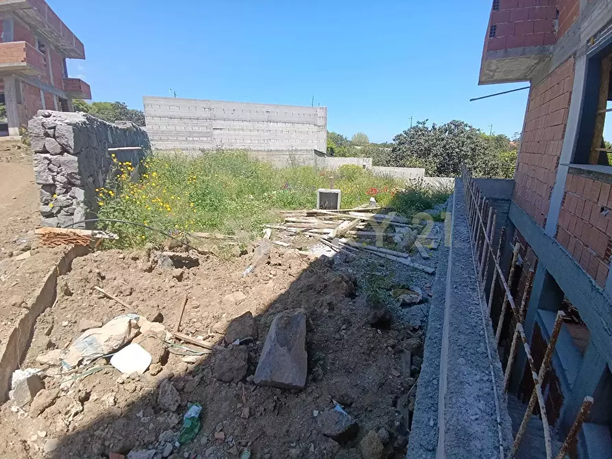 Immagine 9 di Casa bifamiliare in vendita  in VIA LEONCAVALLO 7 a Aci Sant'antonio