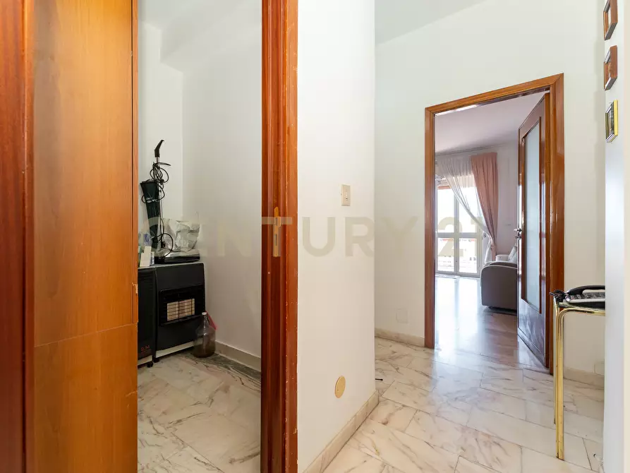 Immagine 27 di Quadrilocale in vendita  in Via Monreale 16 a Catania